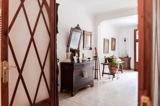 Masa en Sineu. Gran casa de pueblo en sineu  enorme potencial en pleno centro