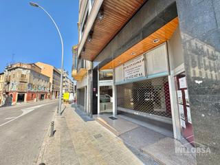 Rent Business premise  Muralla sant domenech. Local comercial en alquiler en passeig i rodaliescarretera de vi