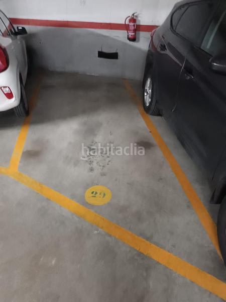 Foto dd68a1a4-b9ed-445f-9003-83ab59e31755. Miete autoparkplatz in Plaça Catalunya Manresa