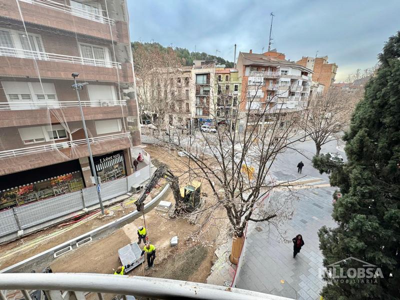 Foto 5fd2e7cd-9cee-41ea-ac86-1507c1cae1b3. Pis amb calefacció aparcament a Centre - Passeig i Rodalies Manresa