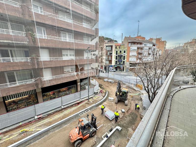 Foto 86b5708e-8e07-4ea0-a8cb-ef97ebe7ec1e. Pis amb calefacció aparcament a Centre - Passeig i Rodalies Manresa