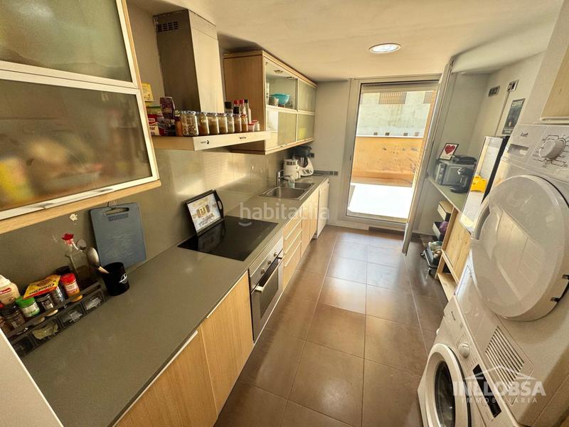 Foto 71405385-409c-4a95-af1c-f21931029720. Rez-de-chaussée avec chauffage piscine dans Plaça Catalunya Manresa