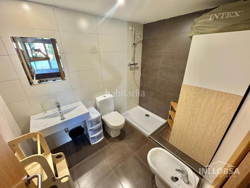 Foto 88dc1cce-8d46-47bc-93af-3c92cecc1f62. Rez-de-chaussée avec chauffage piscine dans Plaça Catalunya Manresa