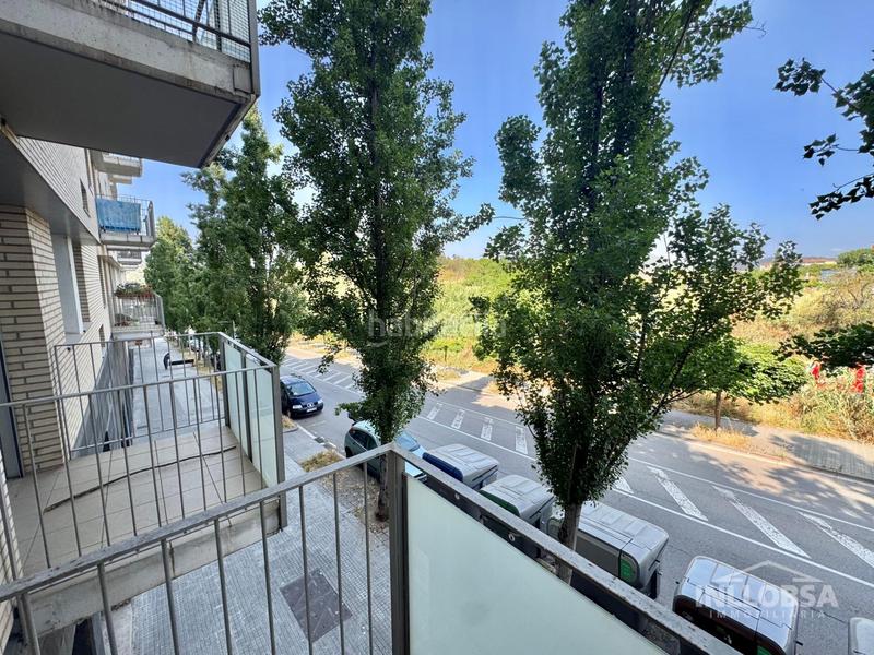 Foto 8e52285d-9d6b-4d89-85d9-e73a55f65b01. Rez-de-chaussée avec chauffage piscine dans Plaça Catalunya Manresa