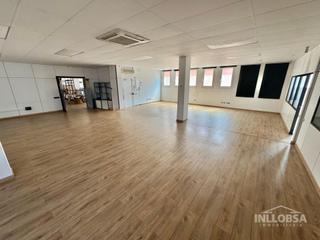 Rent Office space in Centre - Passeig i Rodalies. Oficinas de alquiler en el  centro  de manresa
