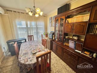 Piso  Carrer barceloneta. Vivienda de origen con gran potencial junto a clínica sant josep