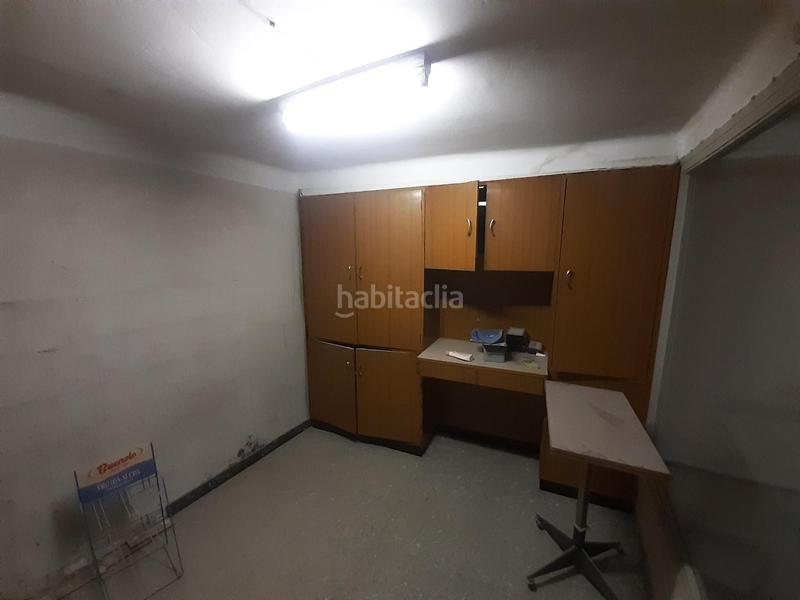 Foto 5ed0ca65-3aec-4563-9a1f-c0f4d4169cd3. Lloguer local comercial a Barri Antic Manresa