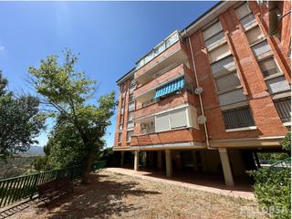 Pis  Carrer balconada-raimon casellas. Hogar luminoso y acogedor en la balconada, listo para entrar a v