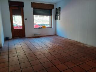 Lloguer Local Comercial a Centre - Passeig i Rodalies. Alquiler de local en ctra. vic
