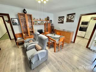 Pis  Carrer girona. Tu nuevo hogar en manresa te espera  protección oficial