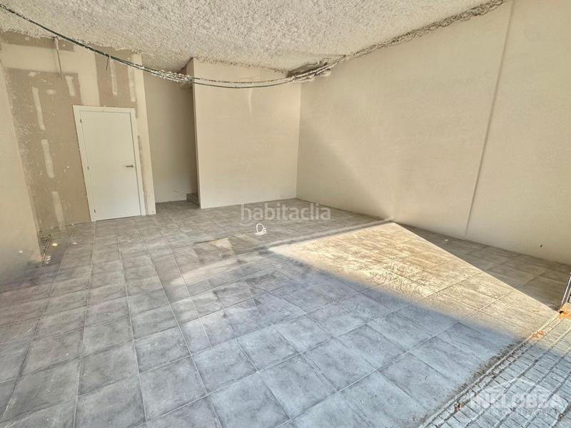 Foto 262d982e-ff2e-459e-85b0-bf618a43d46b. Local commercial dans Valldaura-Carretera de Cardona Manresa