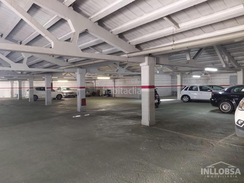 Foto 13e6dd43-d70c-488a-9627-f7a3a27136ea. Aparcament cotxe a carrer sant magí 34 a Font dels Capellans - Sagrada Familia Manresa