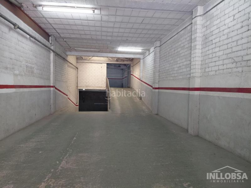 Foto d8122e0c-83ed-4f7f-bd4e-e8a9e1be0b93. Aparcament cotxe a carrer sant magí 34 a Font dels Capellans - Sagrada Familia Manresa