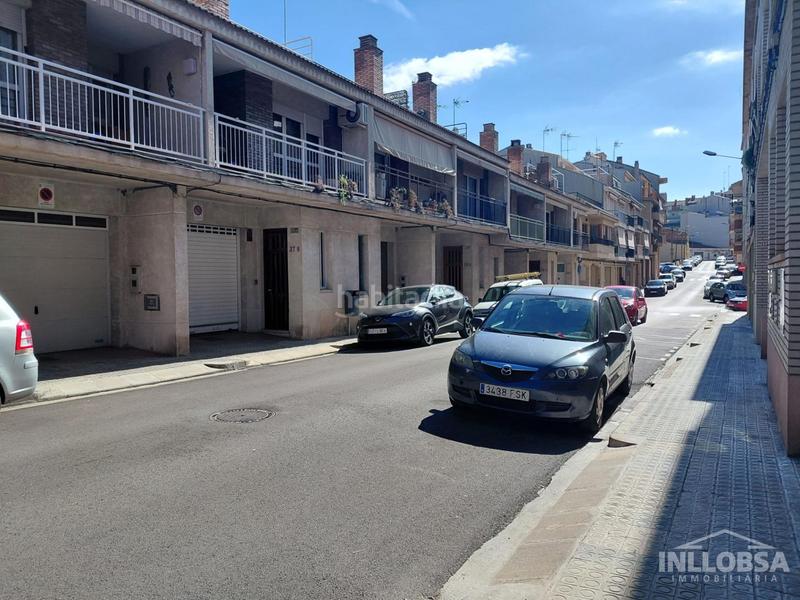 Foto f8c462b8-4a77-4a6f-89af-5aef5e07358e. Aparcament cotxe a carrer sant magí 34 a Font dels Capellans - Sagrada Familia Manresa