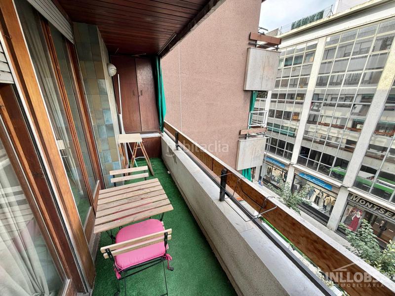Foto fc8665e7-b163-49c0-b752-83da15c0ceb2. Alquiler apartamento piso de alquiler amueblado en el centro en Manresa