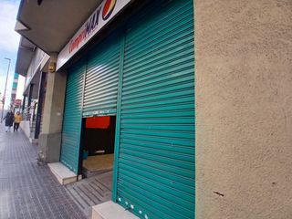 Locale commerciale in Calle del Bruc