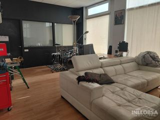 Ufficio  Calle de la sèquia. Loft profesional  manresa