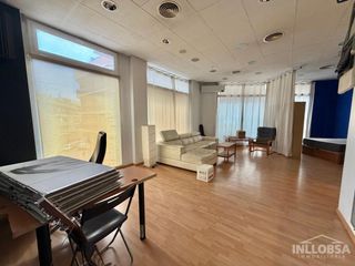 Bureau  Calle de la sèquia. Loft profesional  manresa