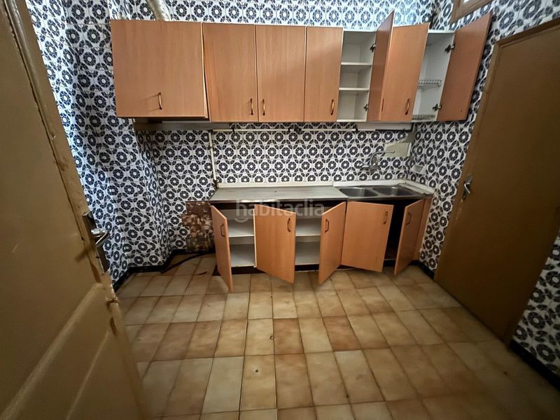 Foto ac4e7d56-4156-408a-8367-f0dbbf6050a8. Edificio in Sallent