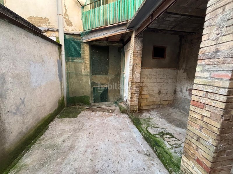 Foto c487a898-1a42-4e7e-acc4-8283d5ba677e. Edificio in Sallent