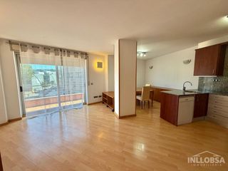Location Appartement à Poble Nou. Piso amueblado de alquiler en la zona de las bases