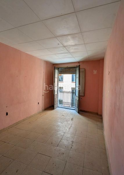 Foto 57ad28e0-8525-422c-8399-808c123ab6c8. Edifici a Barri Antic Manresa
