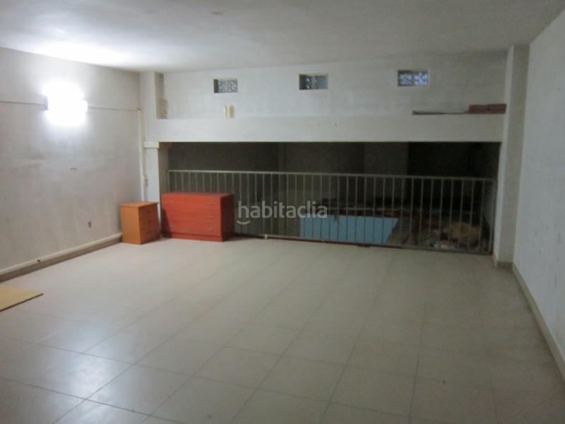 Foto 2f32c261-71ac-42aa-bc6d-ebf6387defe9. Local comercial en carrer el fou 10 céntrico y buena zona comercial en Cardedeu