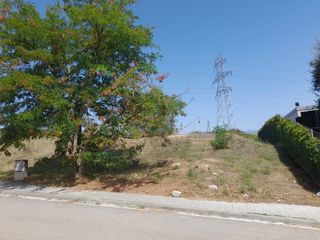 Residential Plot in Carrer collsabadell 130. Excelente oportunidad con buenas vistas en la zona oeste de llin