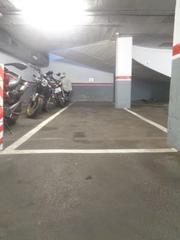 Aparcament cotxe a Centre. Plaza de parquing doble cercana casco antiguo-parque can xic