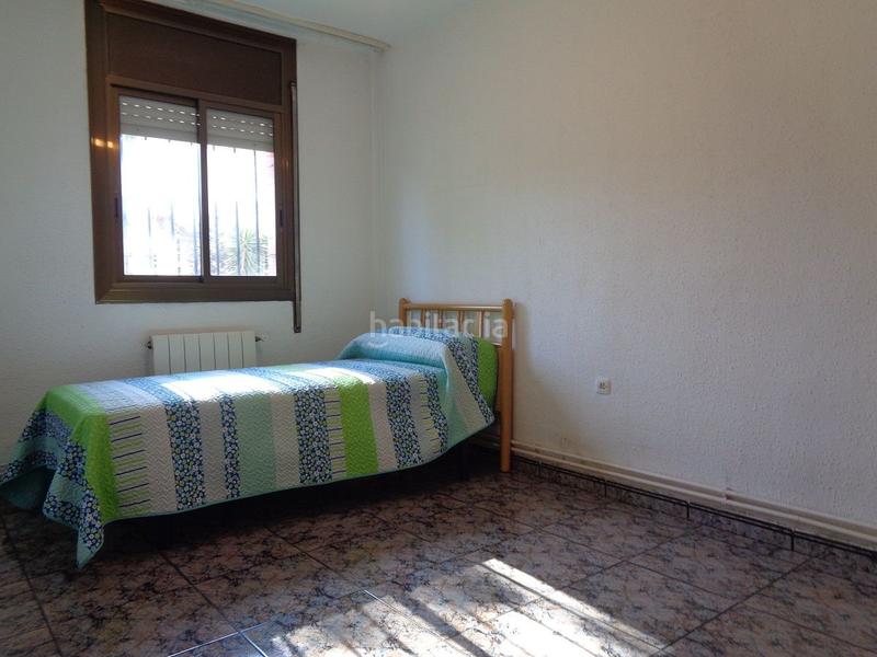 Foto a885a844-b90a-4108-983e-a13387ed9110. Pis amb calefacció a Camps Blancs Sant Boi de Llobregat