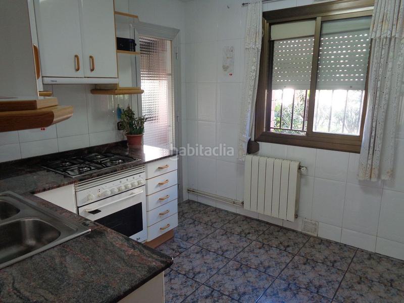 Foto f6e72e24-8bcd-4d4c-8988-f15ebfd6bb50. Pis amb calefacció a Camps Blancs Sant Boi de Llobregat