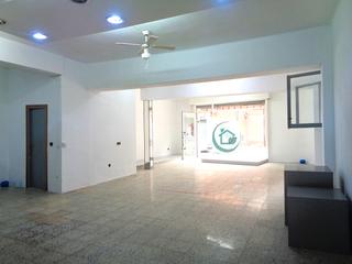 Business premise in Centre. Local esquinero con gran escaparate en zona centro-cerca dr.reig