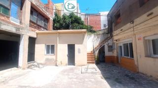 Maison à Centre. ¡la casa de tus sueños con terreno en el casco antiguo!