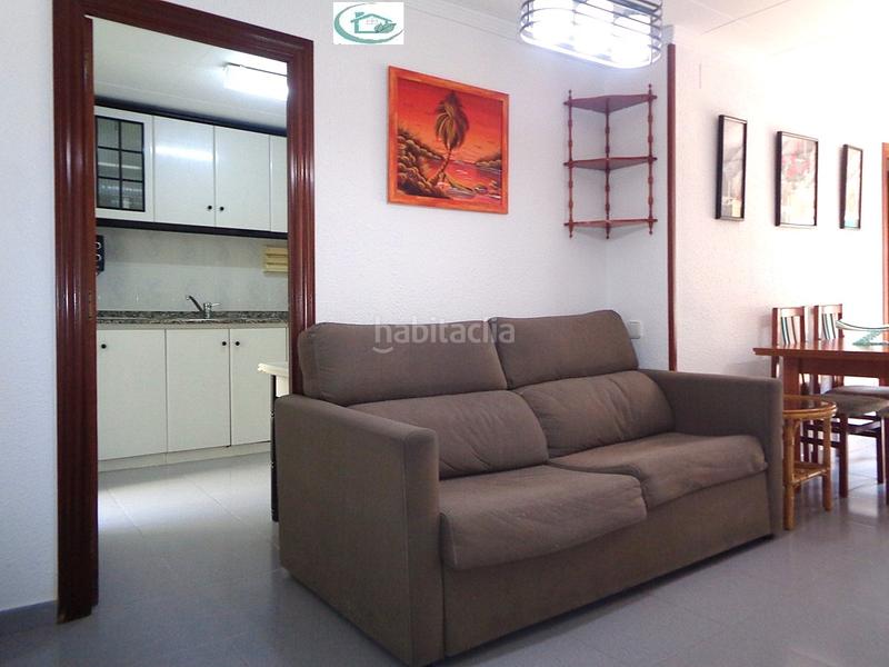 Foto 8b8b6e71-bb29-4428-82bd-e49ac07a4d3f. Piso ¡ en centro con balcón listo para disfrutarlo ! en Viladecans