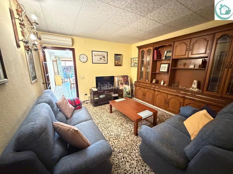 Foto 5565b045-eb88-400c-98da-40d000e0279a. Casa a schiera in Centre Viladecans