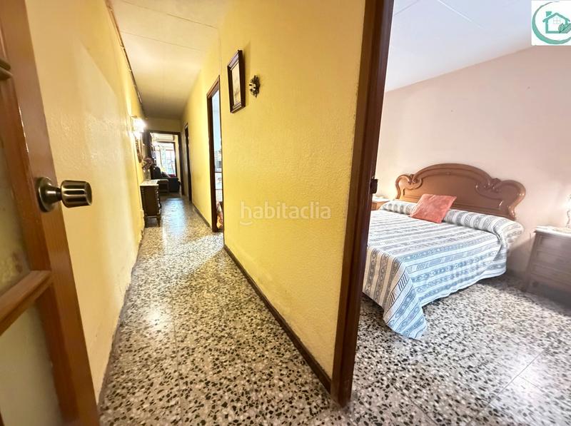 Foto fadc3d52-0540-4ea9-a79a-db9c9eb0f1a7. Casa a schiera in Centre Viladecans