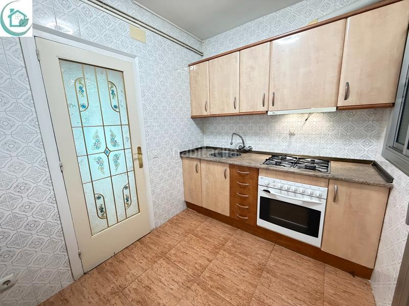 Foto 0edcc7a2-ec67-4293-92ee-7a1daec76704. Etagenwohnung mit heizung in Centre Viladecans