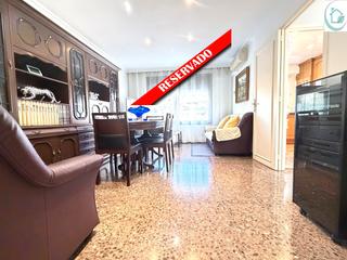 Pis a Centre. A un paso de la rambla modolell - 3 hab. exterior y soleado