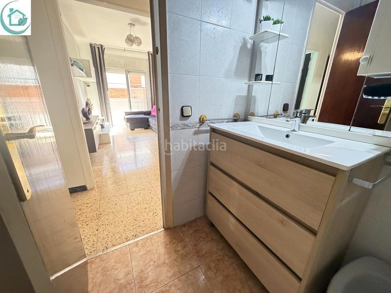 Foto 1298a961-9f1e-403d-a7af-c43bc375a54d. Piso oferta fin de año - finca con ascensor proxima a rambla modolell en Viladecans