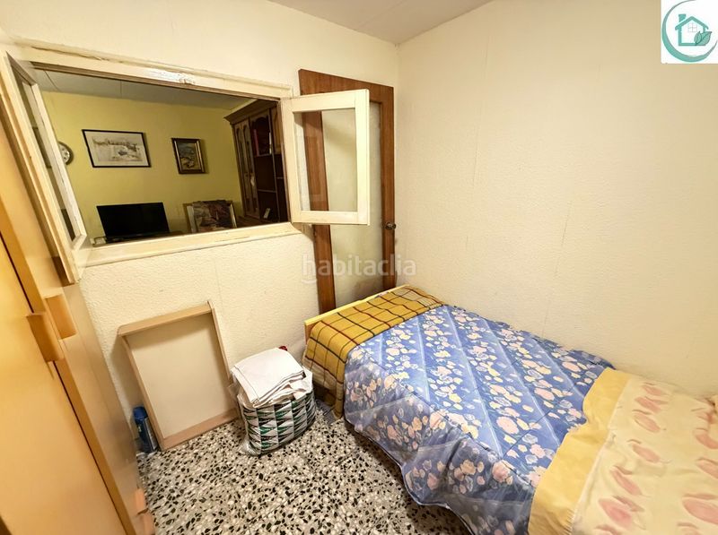 Foto 28ce8f8e-3c3f-4dc2-893d-c218ee97fee5. Casa adossada a Centre Viladecans