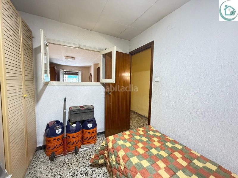 Foto 490a0500-5c9e-47b4-8824-0b45333b8d54. Casa adossada a Centre Viladecans