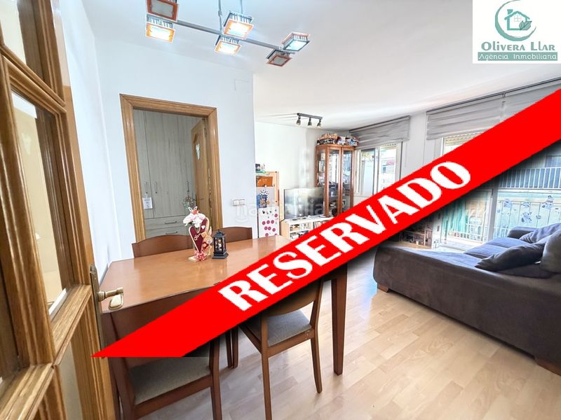 Foto 1b9e4bce-9aa2-4ec6-942a-2fde000a767a. Pis a Centre Viladecans