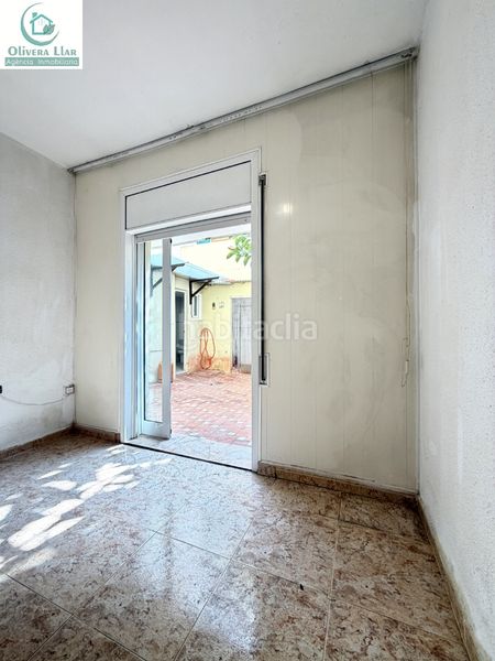 Foto 82c921b5-d002-46ed-a798-7072e7ecce5a. Planta baixa a Centre Viladecans