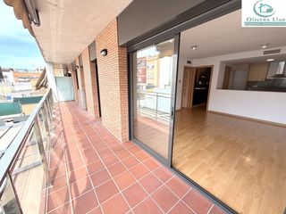 Etagenwohnung in Centre. Obra seminueva con terraza+trastero+gimnasio+opcion plaza parqui