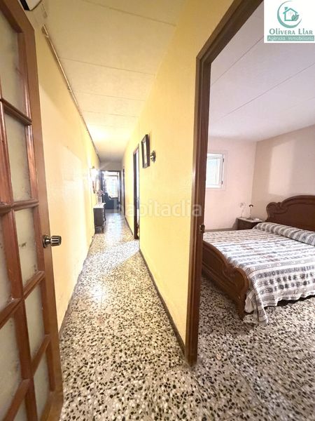 Foto f7164134-6005-4ca3-8409-690594f82e87. Casa a Centre Viladecans