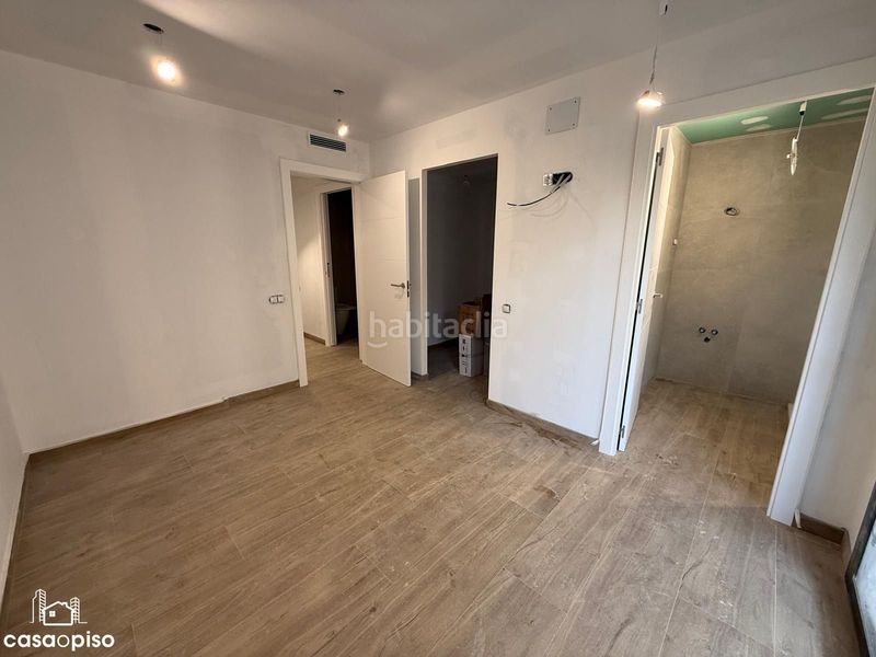 Foto fa0fb773-9ce6-48a7-93a7-6480e18087fd. Casa adossada amb calefacció piscina a Can Parellada Terrassa