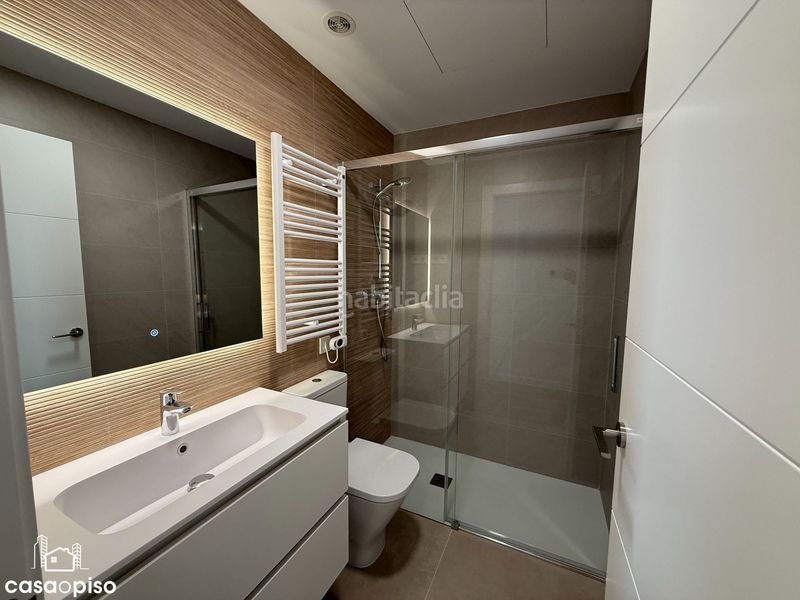 Foto 2e62ba9c-89c9-42ae-93da-e94b922e7453. Dúplex amb calefacció a Segle XX Terrassa