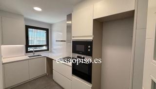 Dúplex a Segle XX. Dúplex en venta en segle xx con 3 dormitorios, 3 baños y 3 terra