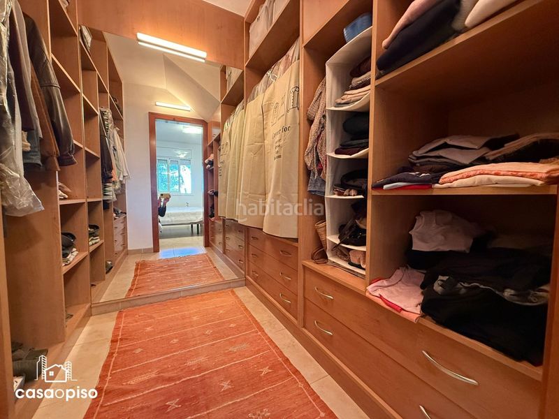 Foto 137c636a-94d8-4224-acd8-a08dd75f20eb. Casa amb calefacció a Castellarnau Sabadell