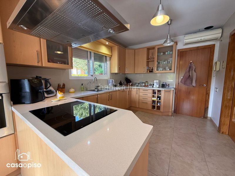 Foto 31a83035-ba23-437f-a0b2-ee7d93371dab. Casa amb calefacció a Castellarnau Sabadell